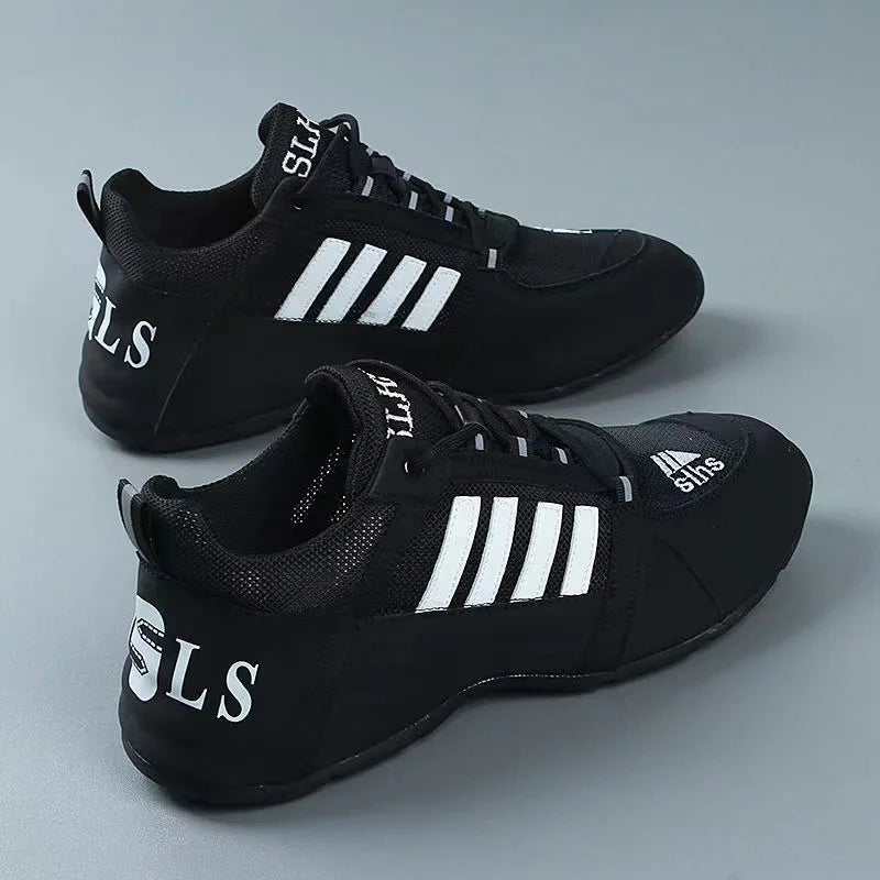 Hollow Breathable Lightweight Men's Casual Sneakers: Comfortable Soft-soled Fashion Running Shoes