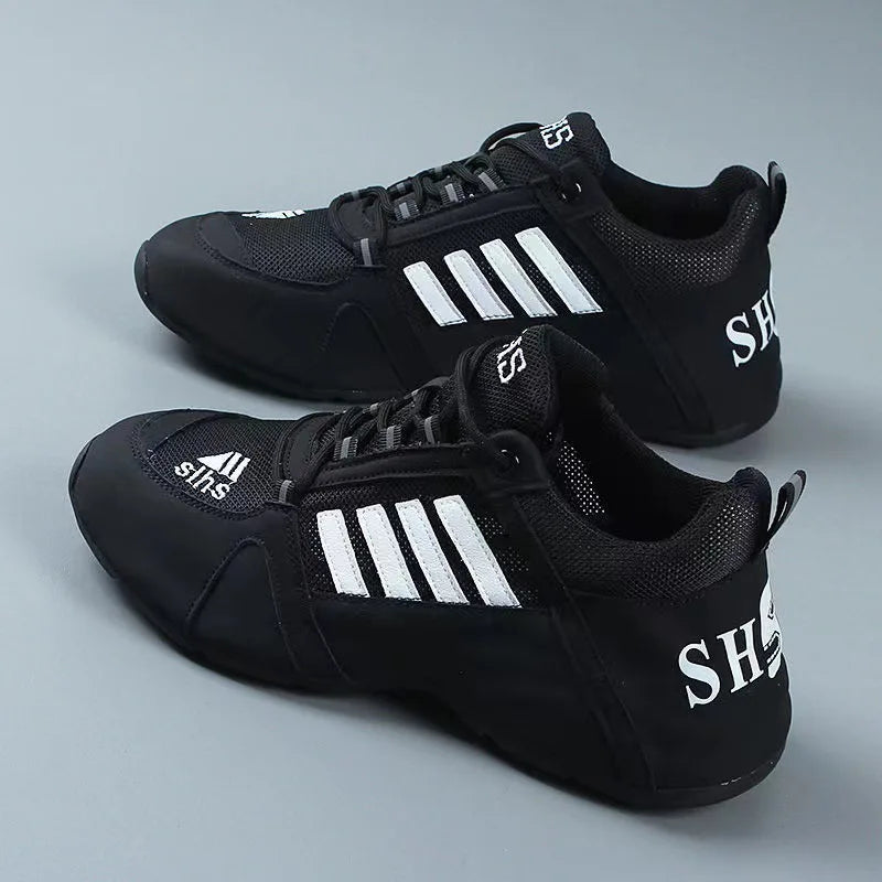 Hollow Breathable Lightweight Men's Casual Sneakers: Comfortable Soft-soled Fashion Running Shoes